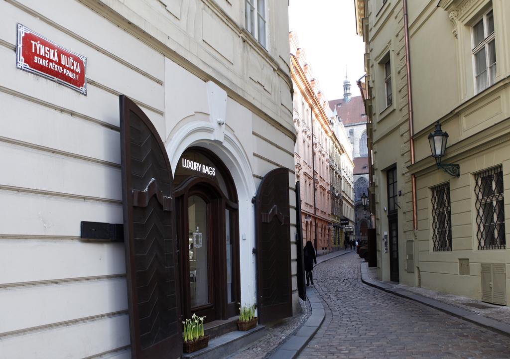 Old Town Apartments Tyn Praha Bagian luar foto
